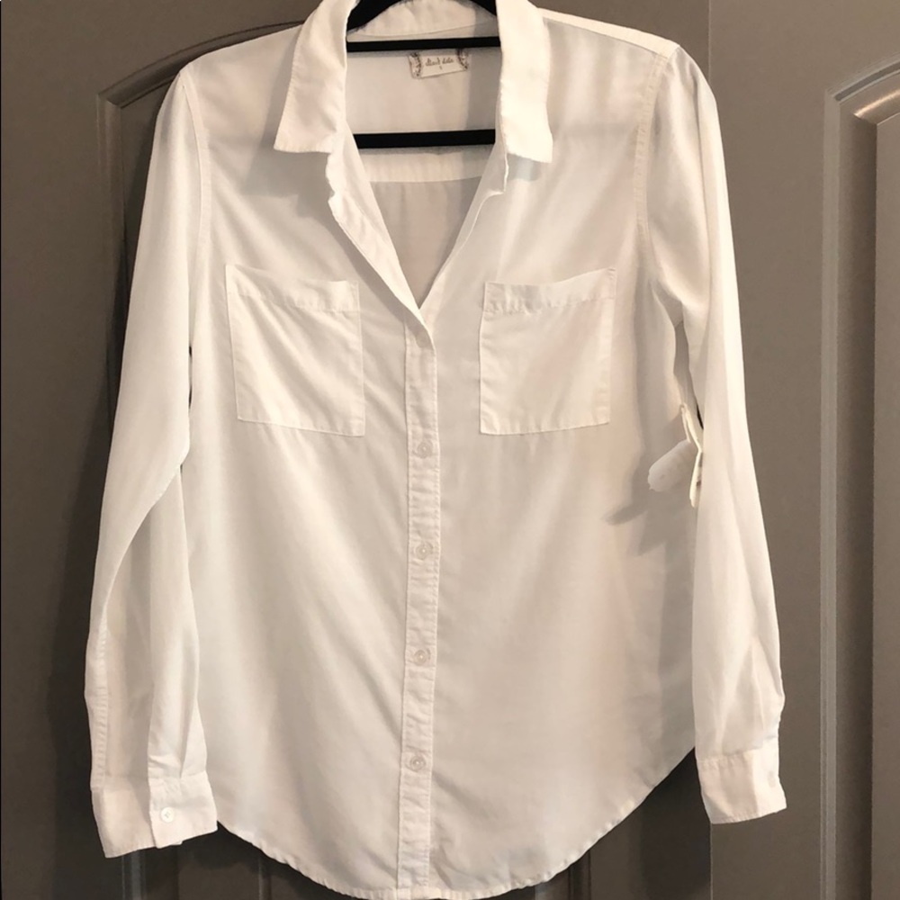 Altar’d State Ladies Blouse Size Small